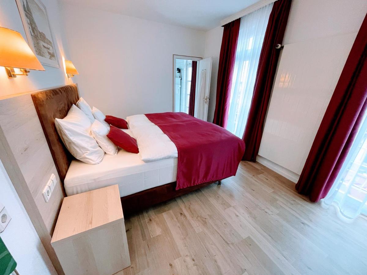 Das Hotel Krone Königswinter Eksteriør billede